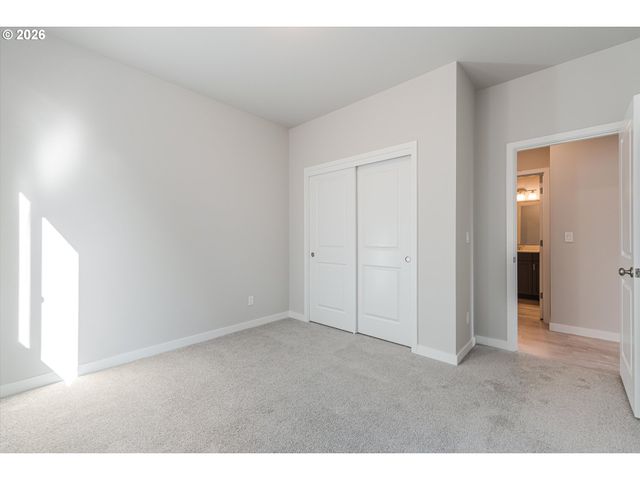 1564 Nw Tracy St, Mc Minnville, OR 97128