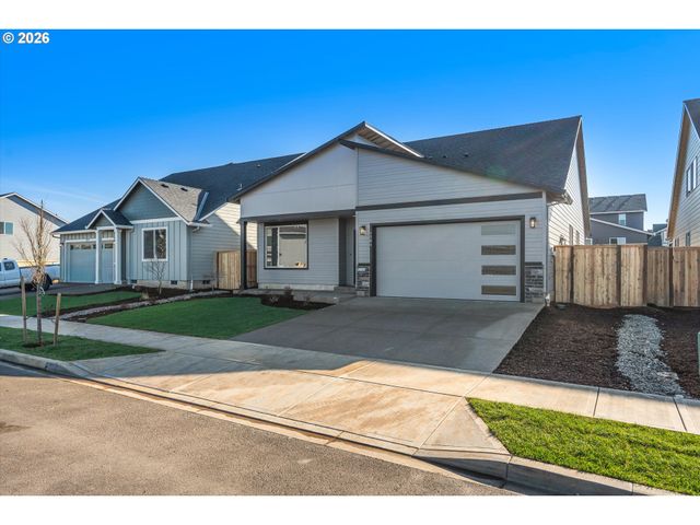 1564 Nw Tracy St, Mc Minnville, OR 97128