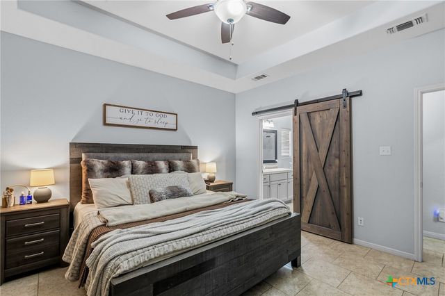 711 Mason Circle, Victoria, TX 77904