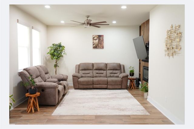 4417 Oryx LN, Pflugerville, TX 78660