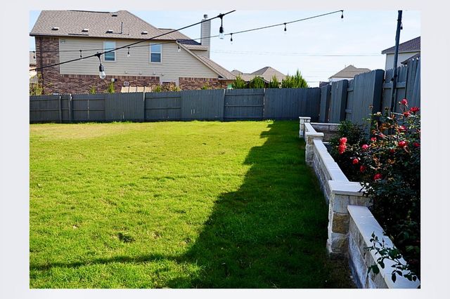 4417 Oryx LN, Pflugerville, TX 78660