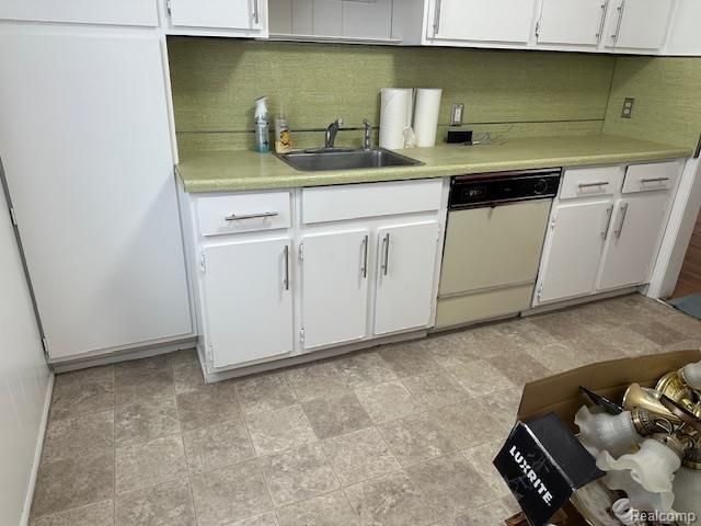 15572 Fordham Street, Detroit, MI 48205