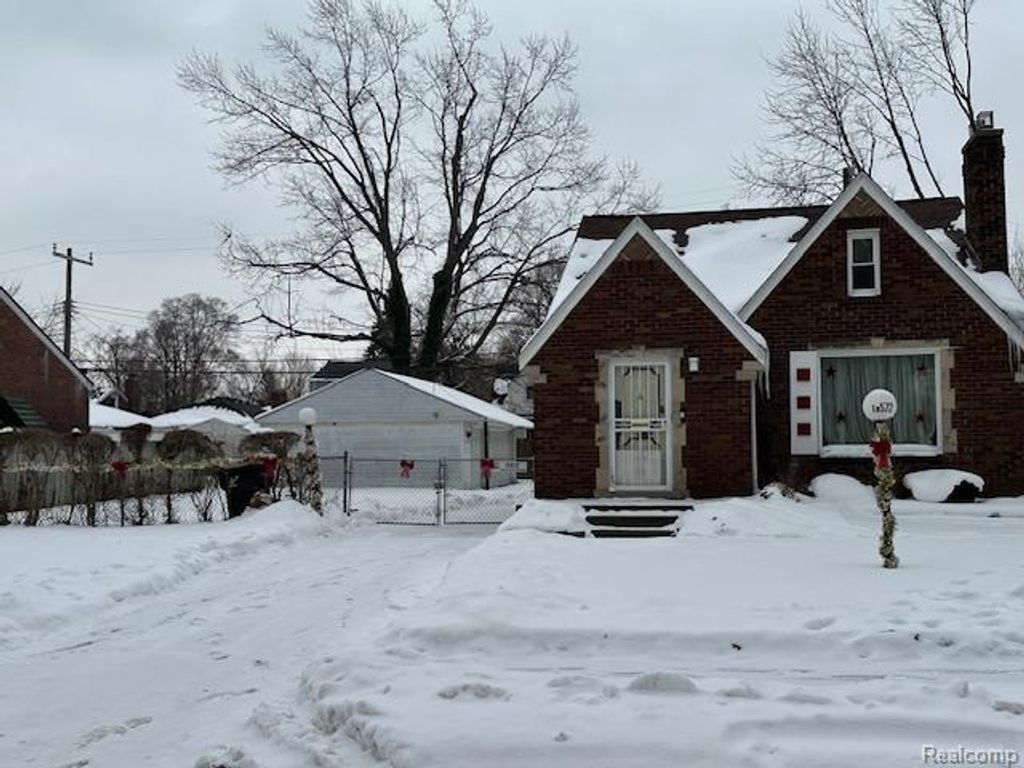 15572 Fordham Street, Detroit, MI 48205
