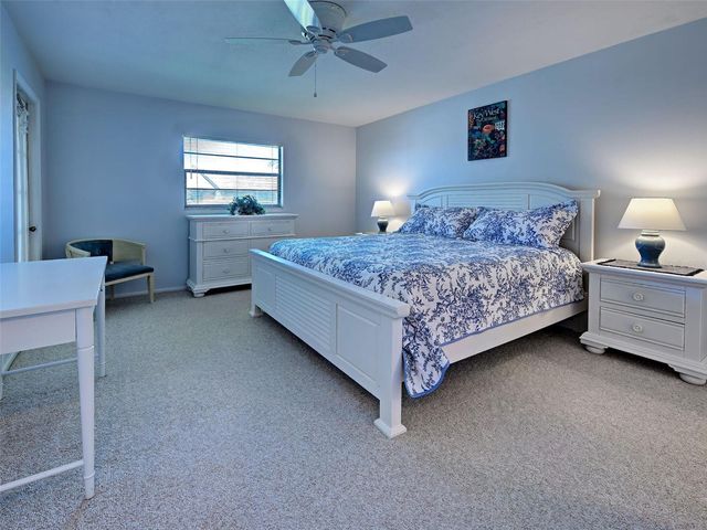400 MISSION TRAIL E F, Venice, FL 34285