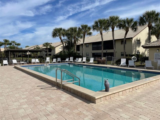 400 MISSION TRAIL E F, Venice, FL 34285