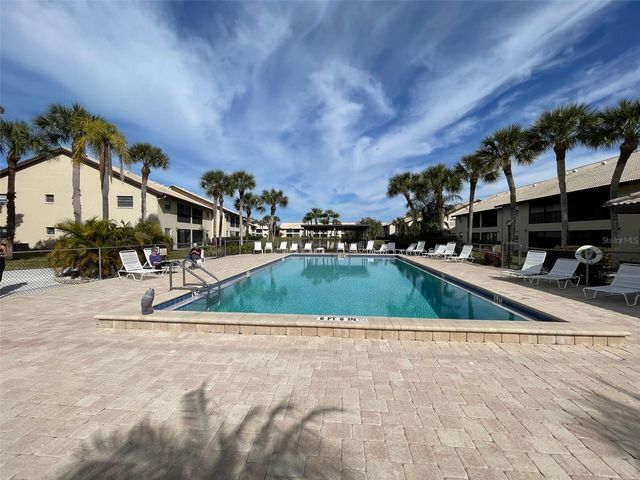 400 MISSION TRAIL E F, Venice, FL 34285