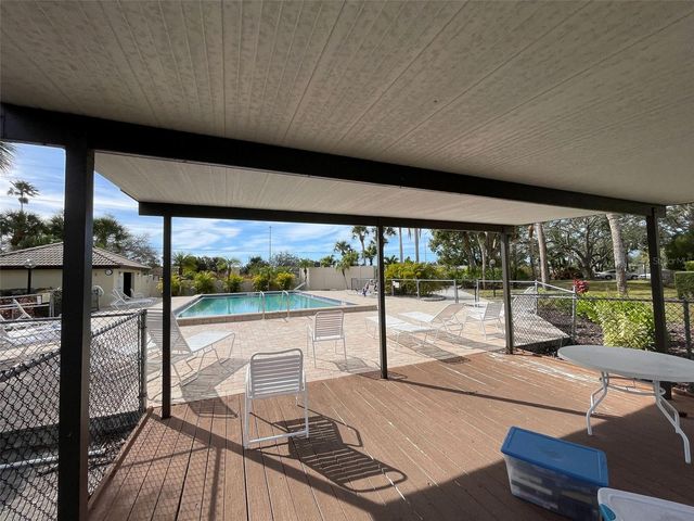 400 MISSION TRAIL E F, Venice, FL 34285