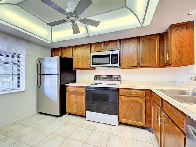 400 MISSION TRAIL E F, Venice, FL 34285