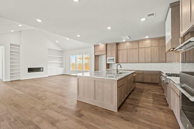 22214 Desert Foothills Lane, Cypress, TX 77433