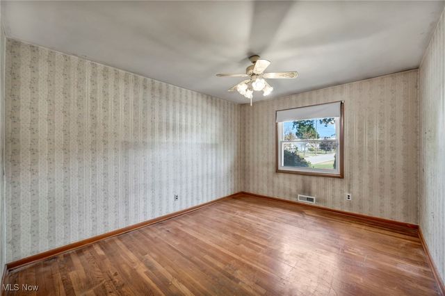 4146 Ascot Lane, Warrensville Heights, OH 44122