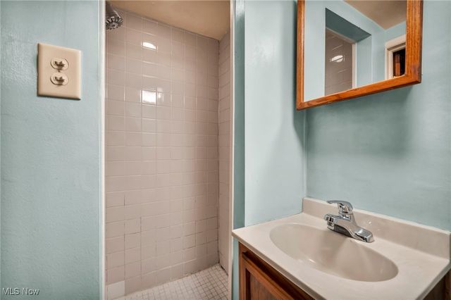 4146 Ascot Lane, Warrensville Heights, OH 44122