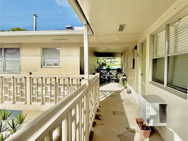 3500 Harrison St 12, Hollywood, FL 33021