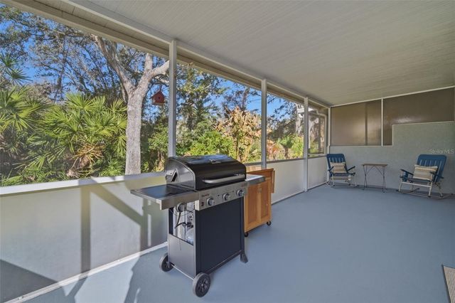 6057 SANDHILL RIDGE DRIVE, Lithia, FL 33547