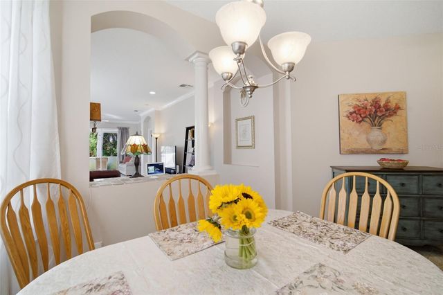 6057 SANDHILL RIDGE DRIVE, Lithia, FL 33547