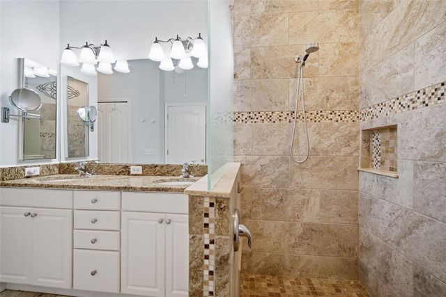 6057 SANDHILL RIDGE DRIVE, Lithia, FL 33547