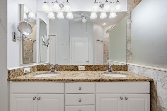 6057 SANDHILL RIDGE DRIVE, Lithia, FL 33547