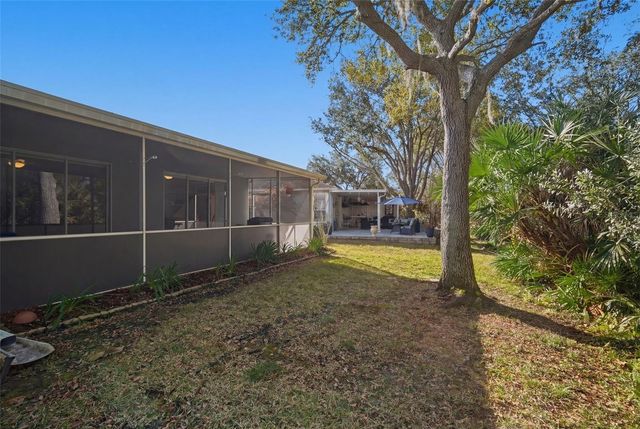 6057 SANDHILL RIDGE DRIVE, Lithia, FL 33547