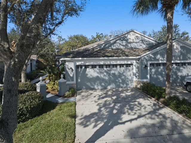 6057 SANDHILL RIDGE DRIVE, Lithia, FL 33547