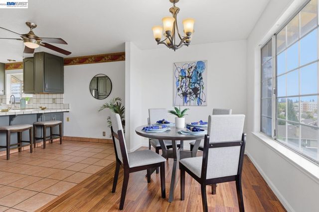 1019 Central Blvd, Hayward, CA 94542