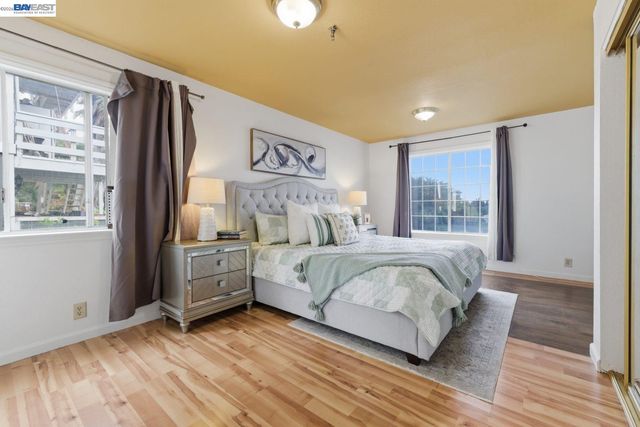 1019 Central Blvd, Hayward, CA 94542