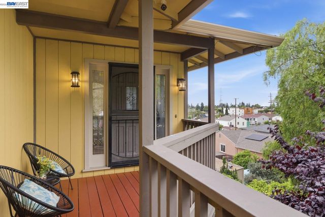 1019 Central Blvd, Hayward, CA 94542