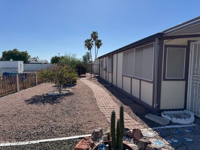206 S 56TH Street, Mesa, AZ 85206