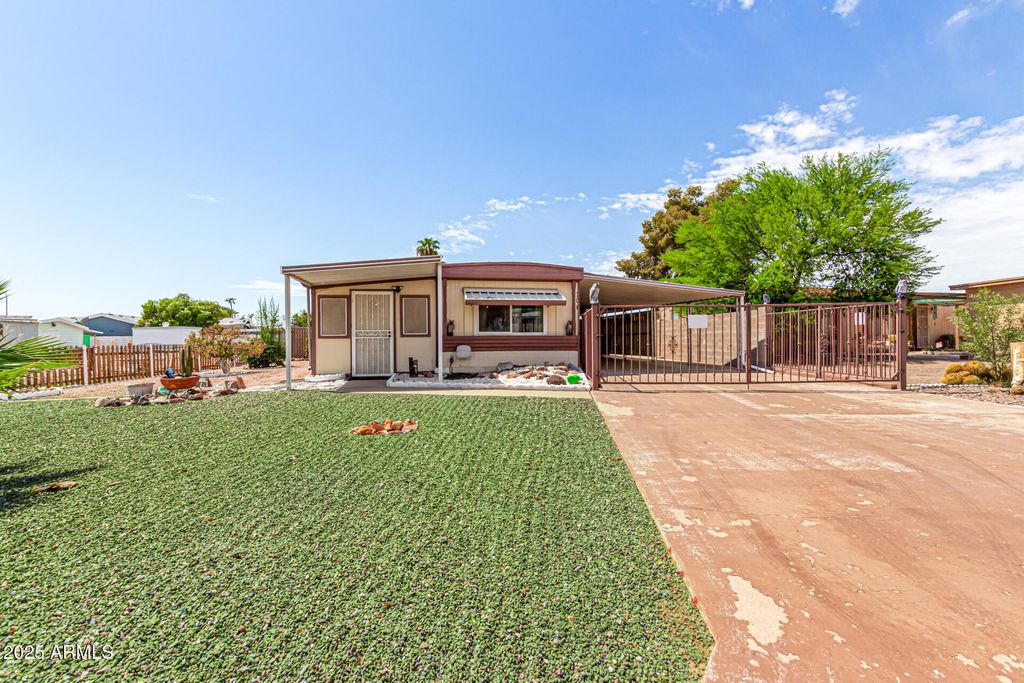 206 S 56TH Street, Mesa, AZ 85206