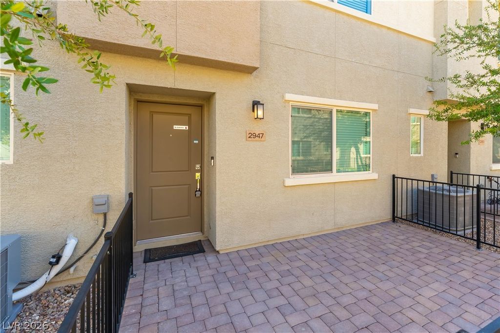 2947 Fire Cracker Red Street, Las Vegas, NV 89122 — photo 2