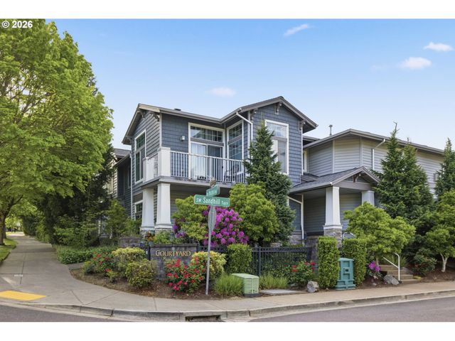 14830 Sw SANDHILL Loop 203, Beaverton, OR 97007
