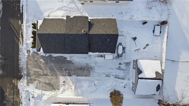 24 Pearl Avenue, Lackawanna, NY 14218