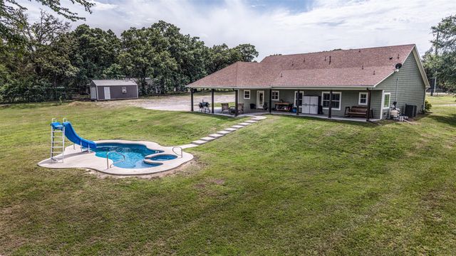 5775 Fm 2947, Quinlan, TX 75474