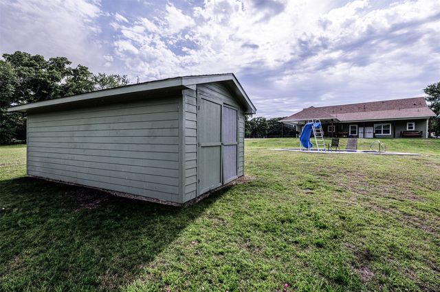 5775 Fm 2947, Quinlan, TX 75474