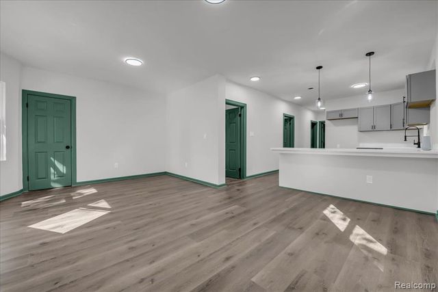 3138 Canton St, Detroit, MI 48207