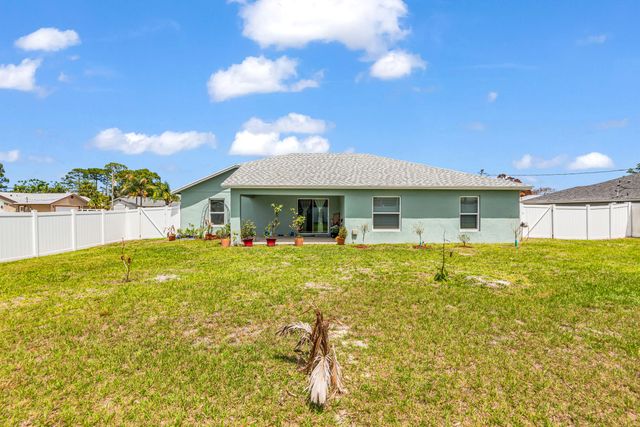 1220 SE Navajo Lane, Port St. Lucie, Port St Lucie, FL 34983