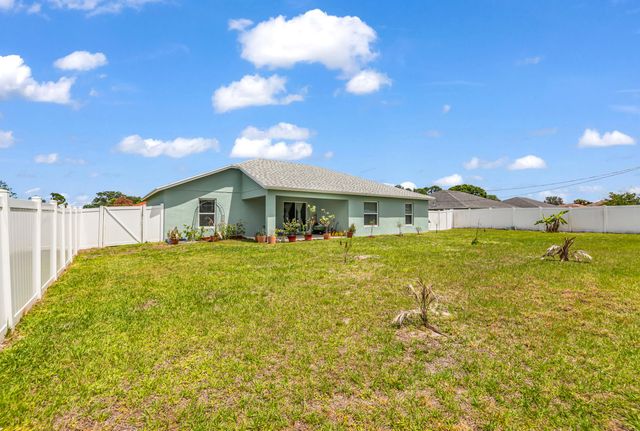 1220 SE Navajo Lane, Port St. Lucie, Port St Lucie, FL 34983