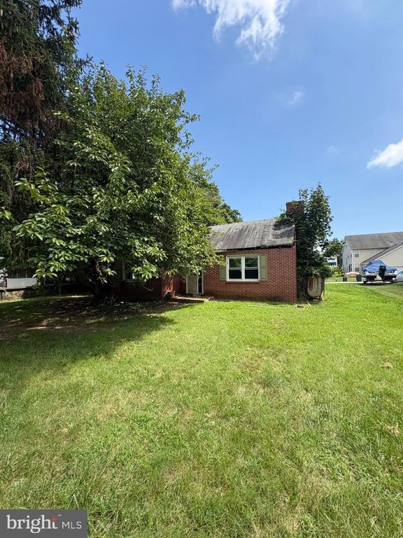 121 ADAMS ST, Delaware City, DE 19706