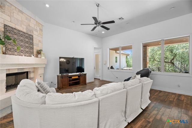 602 Didgeridoo Trail, New Braunfels, TX 78132