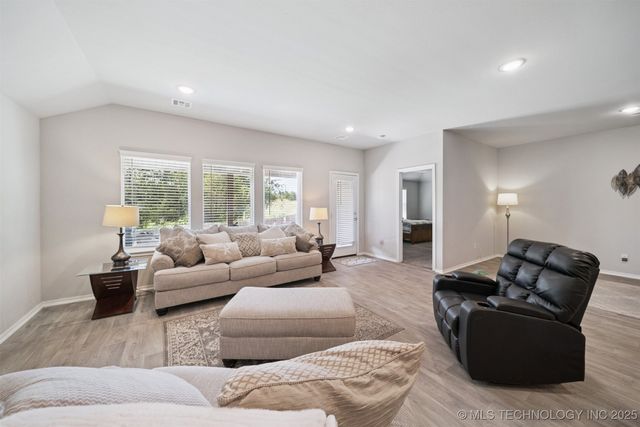 3005 Talbot Circle, Bartlesville, OK 74006