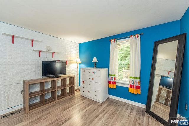 57 Magee Road, Ringwood, NJ 07456