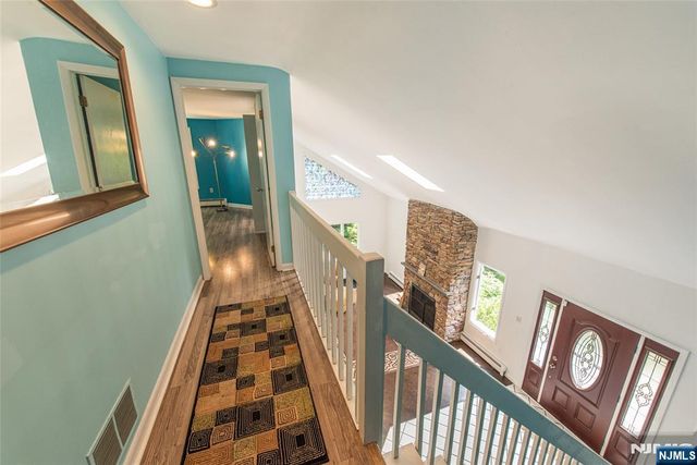 57 Magee Road, Ringwood, NJ 07456