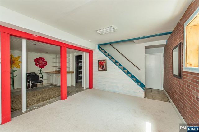 57 Magee Road, Ringwood, NJ 07456