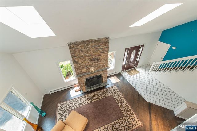 57 Magee Road, Ringwood, NJ 07456
