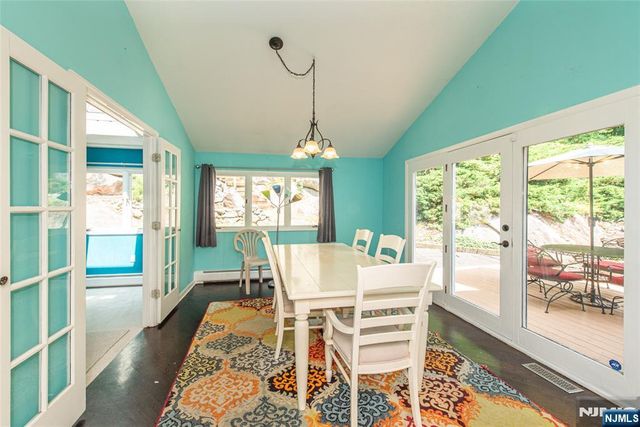 57 Magee Road, Ringwood, NJ 07456