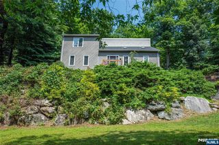 57 Magee Road, Ringwood, NJ 07456