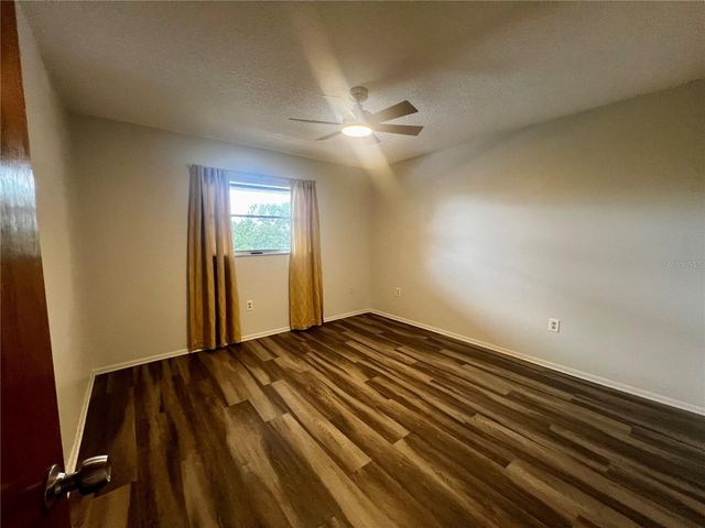 3981 MACEACHEN BOULEVARD 330, Sarasota, FL 34233