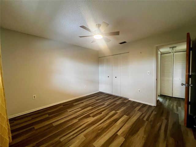 3981 MACEACHEN BOULEVARD 330, Sarasota, FL 34233