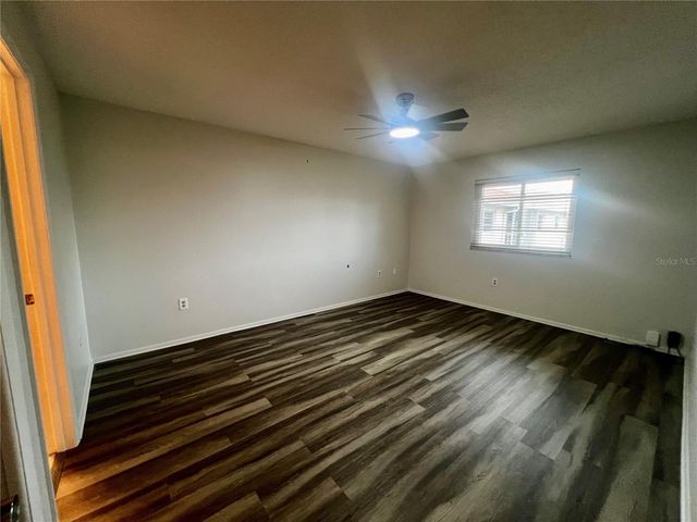 3981 MACEACHEN BOULEVARD 330, Sarasota, FL 34233