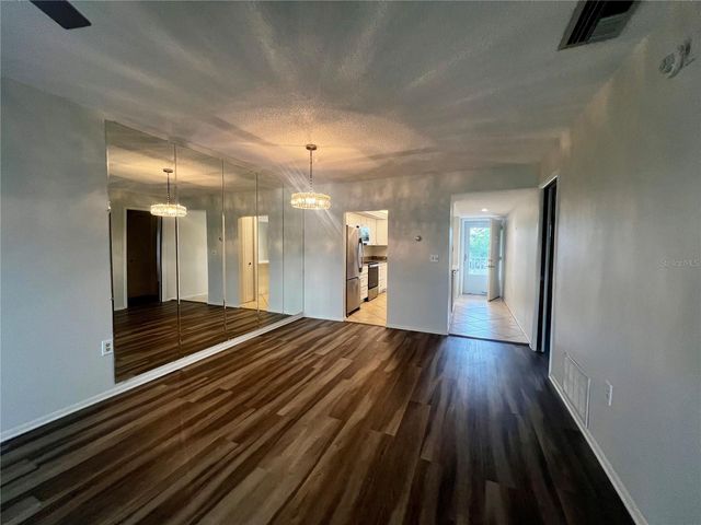 3981 MACEACHEN BOULEVARD 330, Sarasota, FL 34233