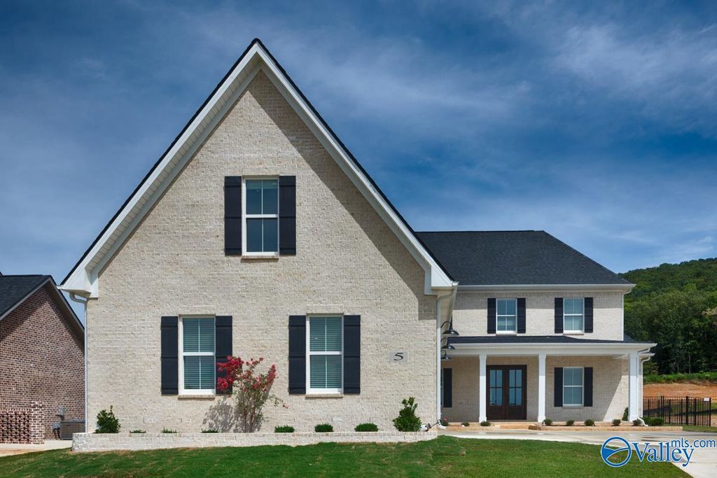 26 Belle River Way, Gurley, AL 35748