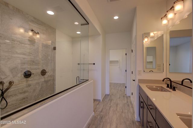 39466 S Summerwood Drive, Tucson, AZ 85739